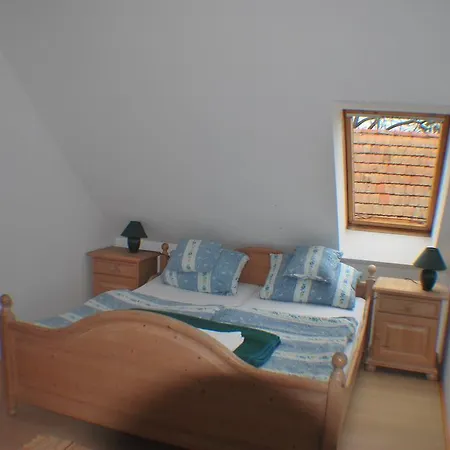 ファームステイ Rozalia Vendeghaz